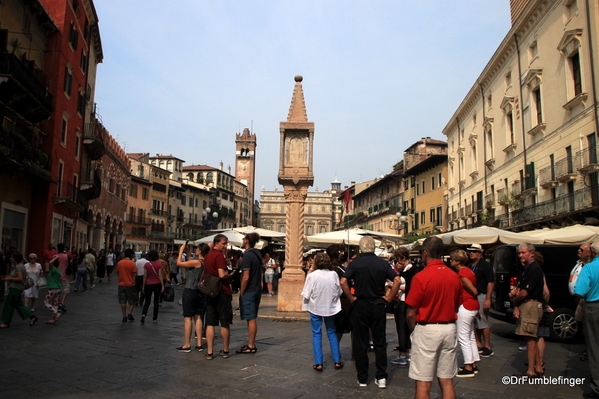 01 Piazza delle Erbe