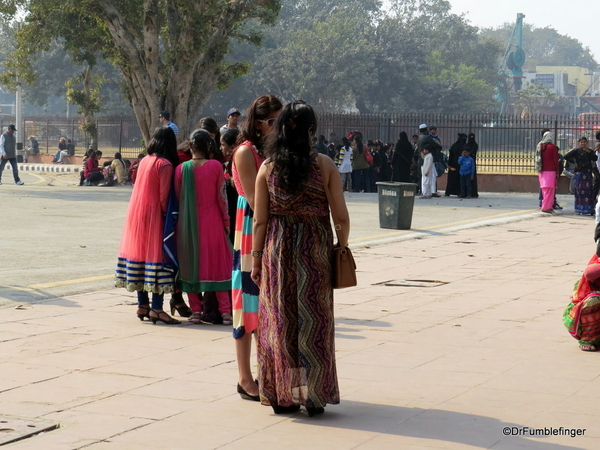 01 Waiting to get into the Red Fort