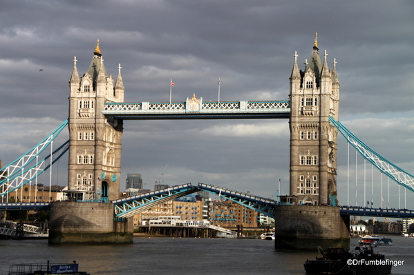 01 tower bridge