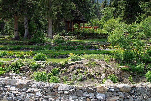 02 Cascade Gardens, Banff