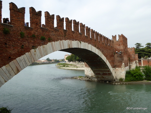 02 Castelvecchio Bridge, Verona