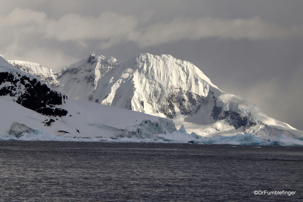 02 Danco Island Scenery