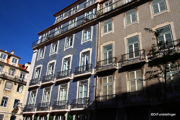 02 Tile buildings, Lisbon