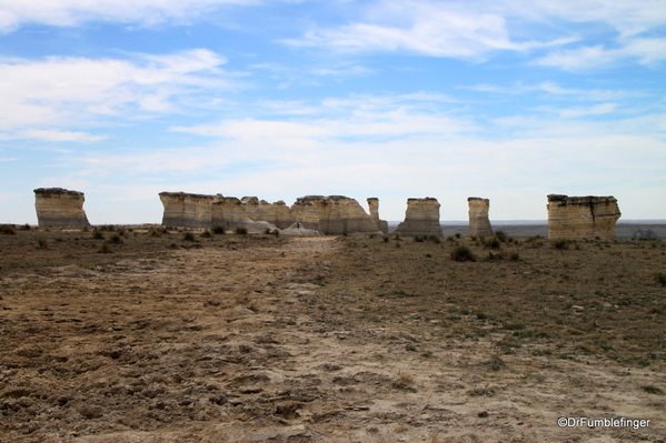 02aMonument Rocks, Kansas (51)