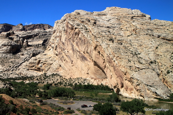 03 Dinosaur National Monument. Car Tour (28) Green River as it leaves Split Mountain Canyon