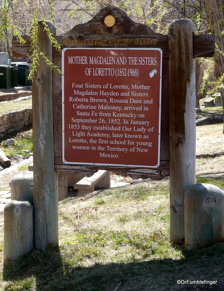 03 Loretto Chapel