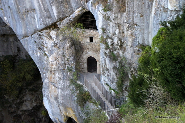 03 Predjama Castle, Slovenia (11)