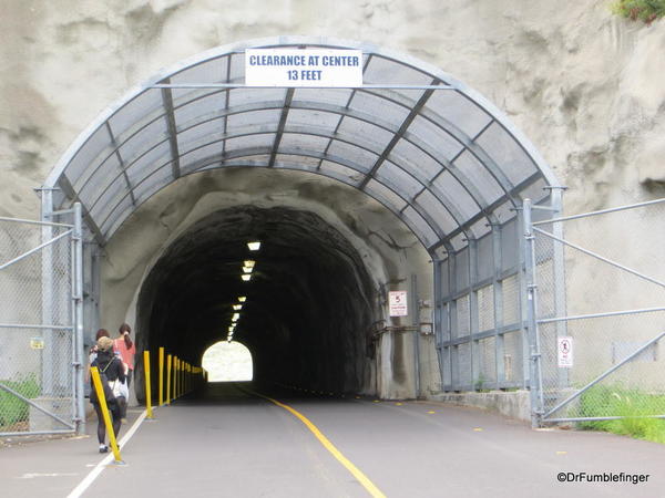 03 Walk to Diamond Head (22)