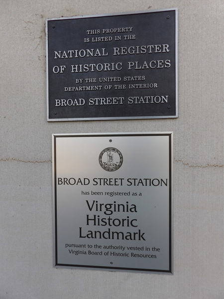 04-Historic Landmark Plaque