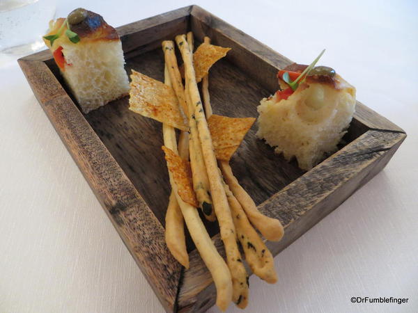 Porticcolio restaurant, Fiumicino. Bread basket