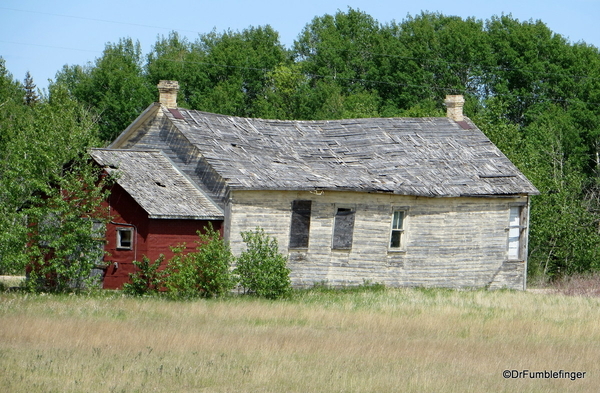 04 Prairie Cemetery near Dauphin