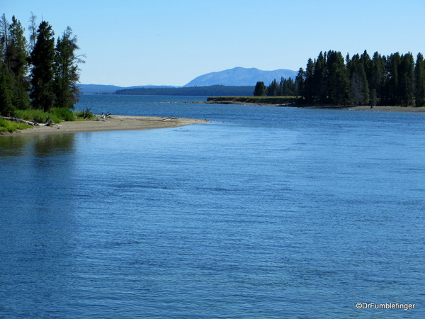 05 Hayden Valley and Yellowstone River