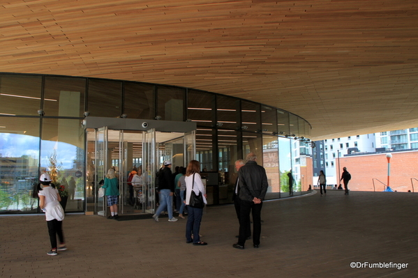 06 Downtown Calgary Library