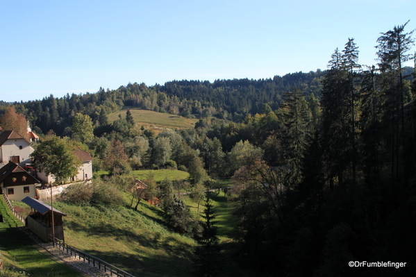 06 Predjama Castle, Slovenia (14)