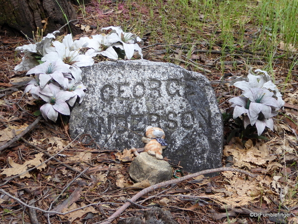 06 Yosemite Cemetery