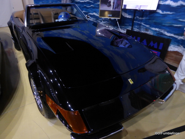 07 Celebrity Car Museum, Branson (20) Daytona Spyder from Miami vice