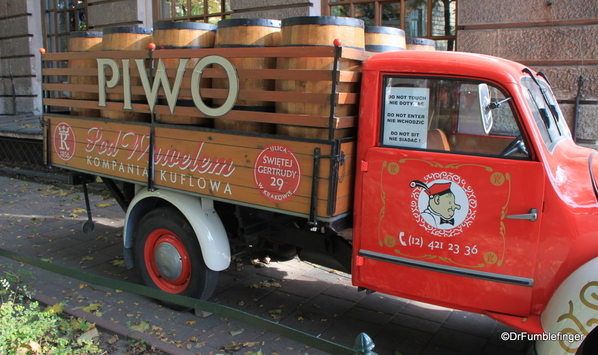 07 PIWO beer truck