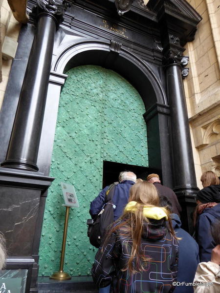 08-Doors of Krakow (24)