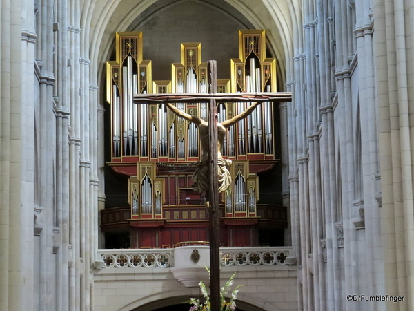 09 Almudena Cathedral