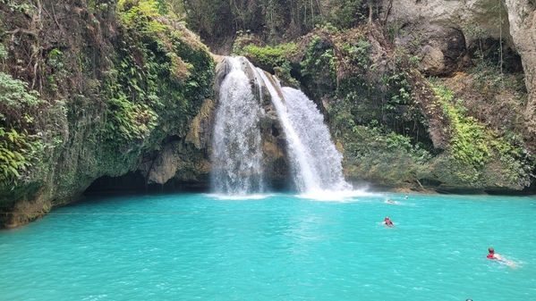 Kawasan Falls