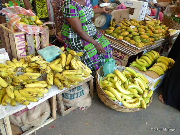 10 Pettah Neighborhood Colombo Market 04-2017 (70)