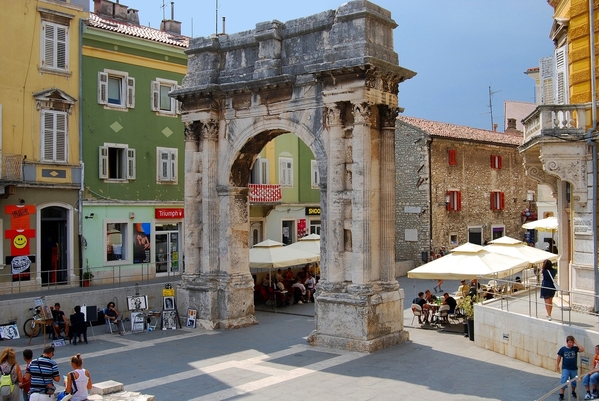 10_Arch of Sergius, Pula