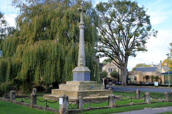 10a Bourton-on-the-Water