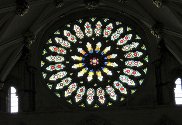 11_IMG_1079_Rose window