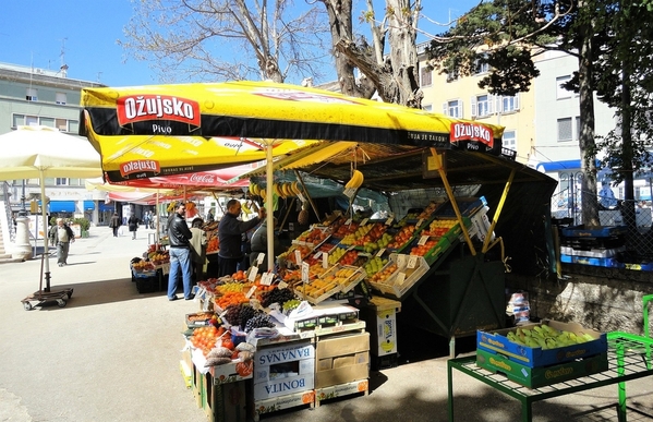 11_Pula street stall