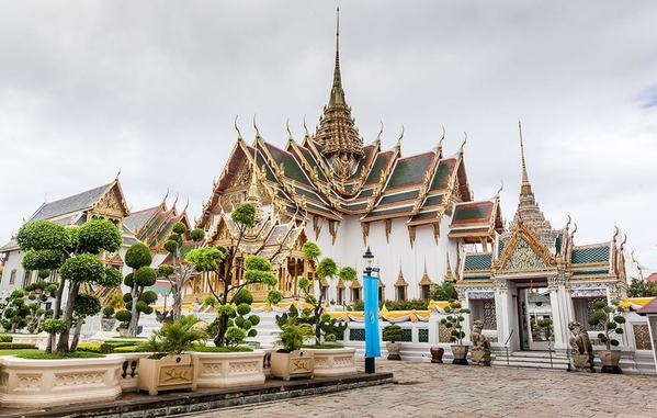 13_Grand-Palace-2