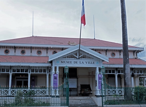 14_Old city hall