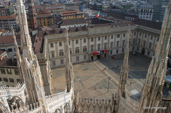 15 Piazza del Duomo, Milan (18)