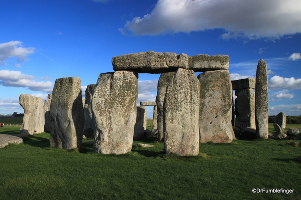 15 Stonehenge