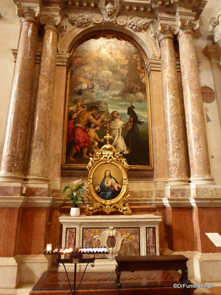 17 Basilica de Santa Anastasia, Verona