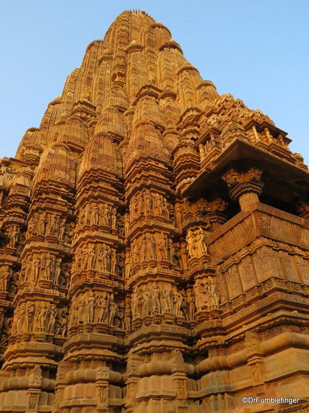 17 Khajuraho temples and town (103)