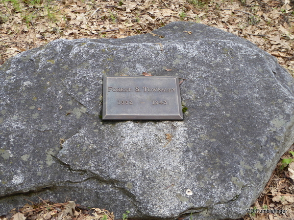 17 Yosemite Cemetery