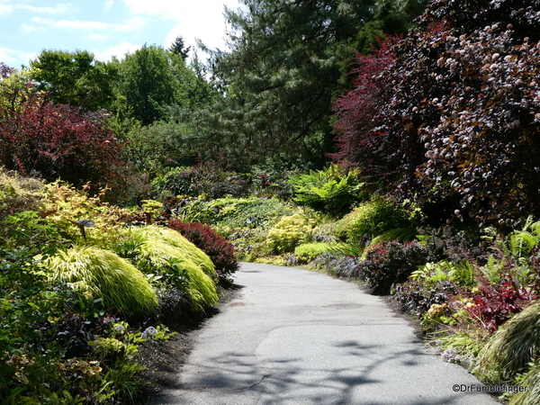 19 VanDeusen Botanical Garden