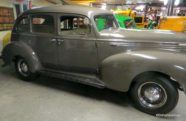 1940 Hudson Traveler Sedan