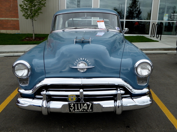 1952 Oldsmobile Super 88 (2)