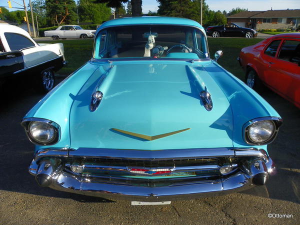 1957 Chev Bel Air (2)