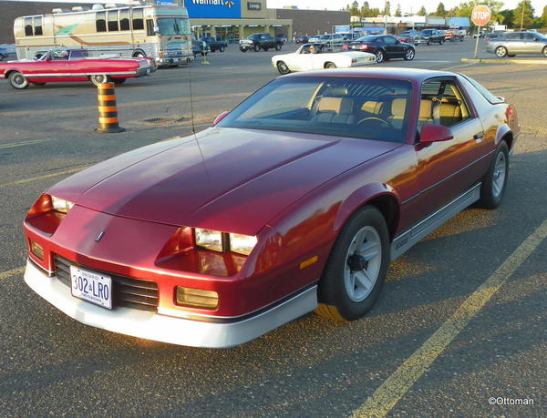 1988 Chevrolet Camaro 305 5 Speed (1)