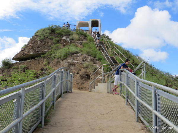 19b Walk to Diamond Head (106)