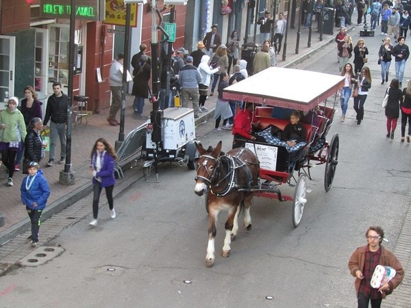 Bourbon-Street-2