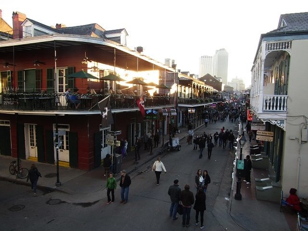 Bourbon-Street-3