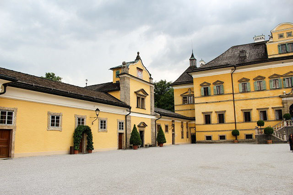 Hellbrunn-Palace-2-1