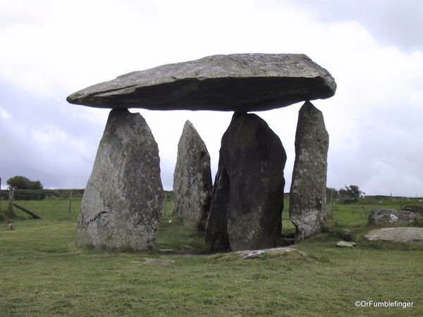 UK-171-Pentre-Ifan-3