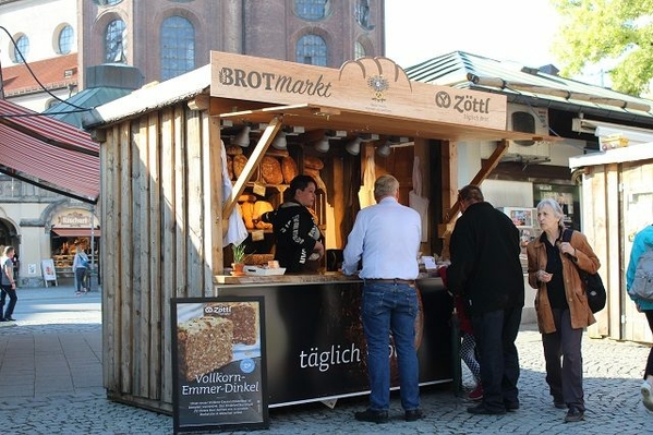 Viktualienmarkt-Bread-2