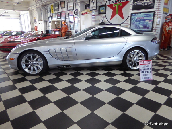 2005 Mercedes SLR McLaren (3)