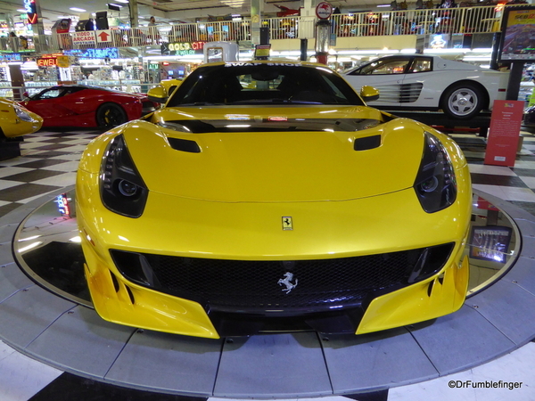 2017 Ferrari F12TDF(3)