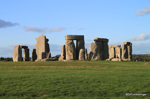 20 Stonehenge